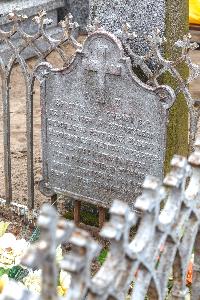 Nowogród - nagrobek ks. Ignacego Szyszkowskiego