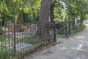 Toruń - cmentarz św. Jerzego - ogrodzenie