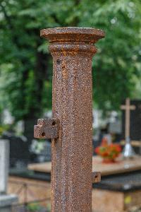 Toruń - cmentarz św. Jerzego - ogrodzenie