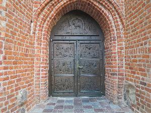 Bydgoszcz - katedra - drzwi jubileuszowe