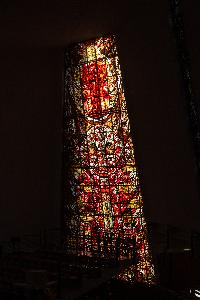 Warszawa - sanktuarium - witraż