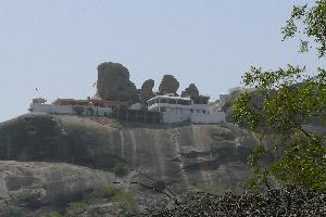 Hinduistyczna świątynia na wzgórzu