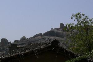 Hinduistyczna świątynia na wzgórzu