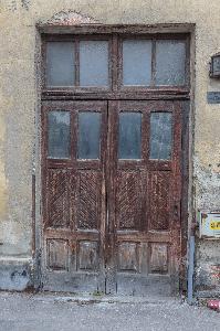 Toruń -  Dominikańska 4 - drzwi
