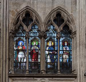 Paryż - kościół Saint-Severin - witraż w kondygnacji tryforium