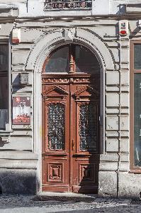 Toruń - Małe Garbary 22 - drzwi