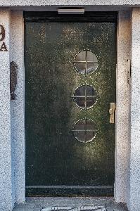 Toruń -  Moniuszki 39a - drzwi