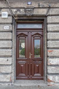 Toruń - Poznańska 101 - drzwi