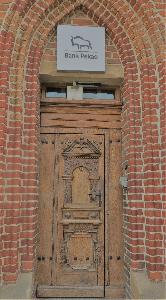 Toruń - Wielkie Garbary 7  - drzwi