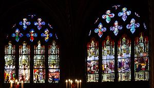 Paryż - kościół Saint-Étienne-du-Mont - witraże w kaplicy św. Genowefy