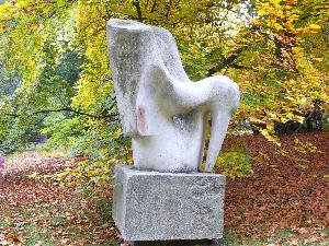 Gdańsk - Park Oliwski - rzeźba "Ptak"