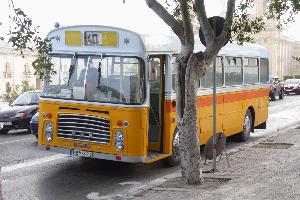Maltański autobus