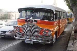 Maltański autobus