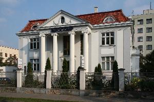 Toruń - willa przy ul. Moniuszki 10