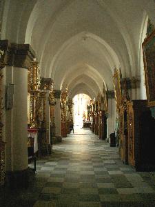 Trzebnica - nawa boczna