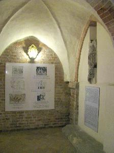 Trzebnica - Krypta św. Bartłomieja