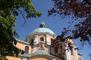 Trzemeszno - bazylika Wniebowzięcia NMP i Św. Michała Archanioła
