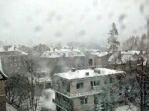 Gdańsk - Dachy starej Oliwy  podczas opadów śniegu