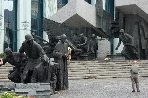 Warszawa - Pomnik Powstania Warszawskiego 
