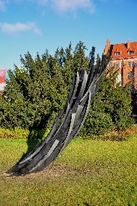 Toruń - pomnik planetoidy (12999) Toruń