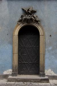 Warszawa - portal kamienicy