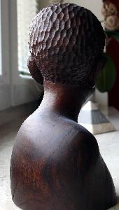 Kobieta afrykańska - figurka drewniana