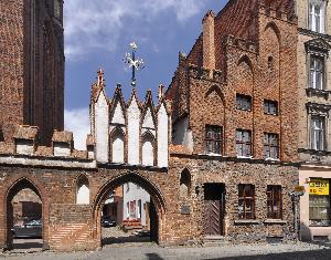 Toruń - ul. Panny Marii 2