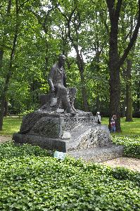 Warszawa - pomnik Henryka Sienkiewicza