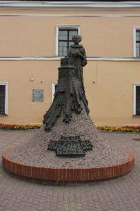 Brodnica - pomnik Anny Wazówny