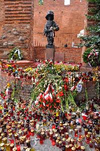 Warszawa - Pomnik Małego Powstańca