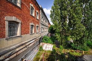 Twierdza Modlin - koszary obronne