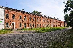 Twierdza Modlin - koszary obronne