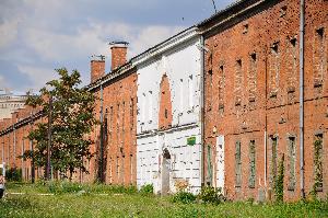 Twierdza Modlin - koszary obronne
