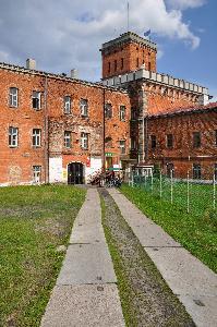 Twierdza Modlin - koszary obronne