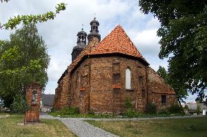 Gniewkowo - kościół św. św. Mikołaja i Konstancji