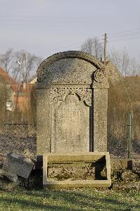 Tymowa - cmentarz przykościelny