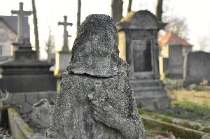Tymowa - cmentarz przykościelny