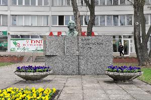 Warszawa - pomnik Jerzego Waszyngtona