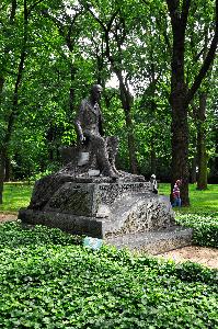 Warszawa - pomnik Henryka Sienkiewicza