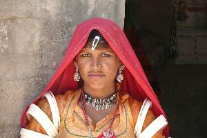 Hinduska kobieta w tradycyjnym stroju