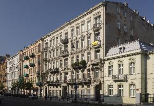 Warszawa - kamienice w Al. Ujazdowskich