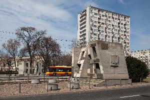 Warszawa - pomnik Barykada Września