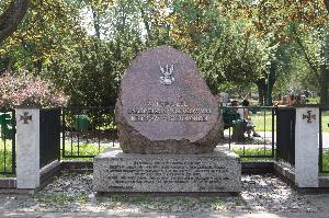 Warszawa - pomnik osadników wojskowych kresów wschodnich