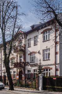 Toruń - ul. Rejtana 9