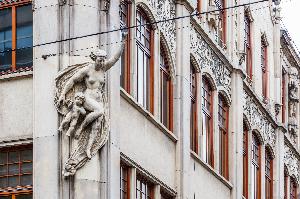 Wrocław - siedziba Wrocławskich Zakładów Zielarskich Herbapol