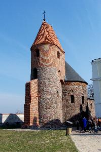 Strzelno - Rotunda św. Prokopa 