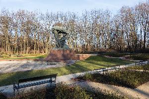 Warszawa - pomnik Fryderyka Chopina