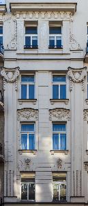 Warszawa - ul. Wilcza 23