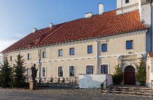 Trutowo - kościół pw. św. Anny i klasztor Karmelitów