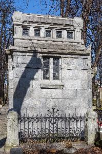 Warszawa - grobowiec Matyldy Sawickiej